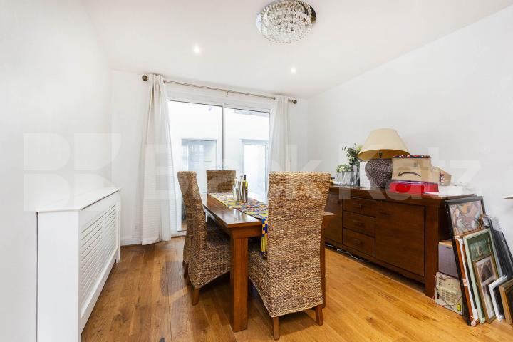 Available Now Leybourne Avenue, Ealing